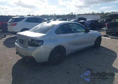 2015 BMW M235 z USA, uszkodzony, nr VIN WBA1J7C59FV358577